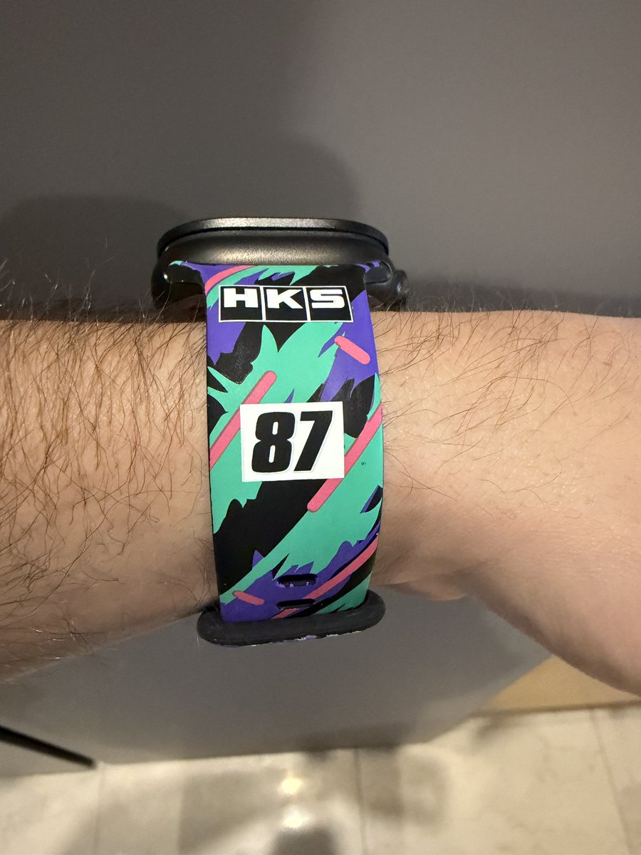 Wintermint5's tweet photo. New HKS watch band is pretty sick!!
Thank you @KedziePanPan!! https://t.co/MNrJCNiPgQ