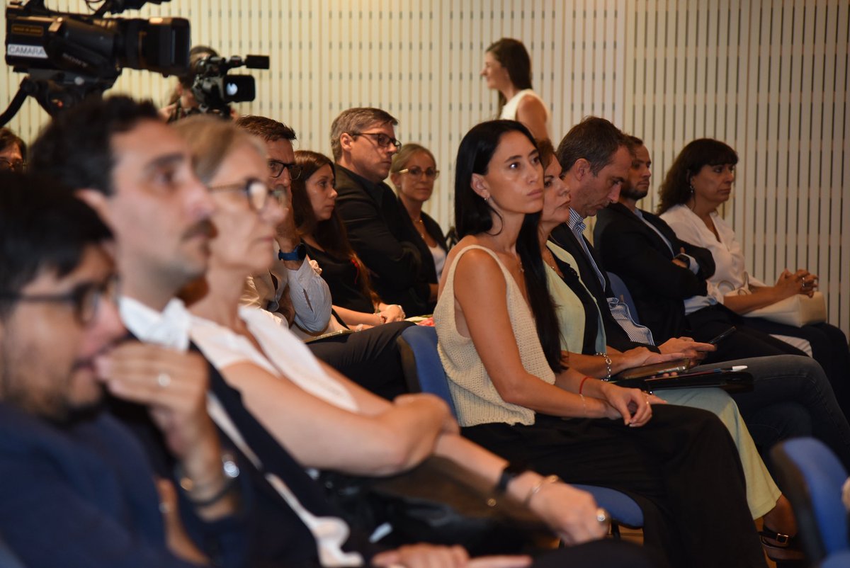 Julián M. López tweet media