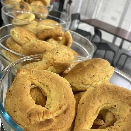 Renato Mármol tweet media