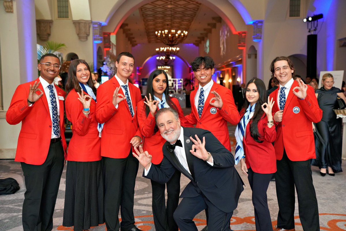 FAUpresident's tweet photo. Thank you again to all who sponsored &amp; attended the Soirée 65 President's Gala to celebrate #FAU’s 65th anniversary &amp; raise funds for student-success initiatives. We are overwhelmed by the support we received, which will help us continue to create opportunities &amp; change lives.👌 https://t.co/S3Rrilq8QM