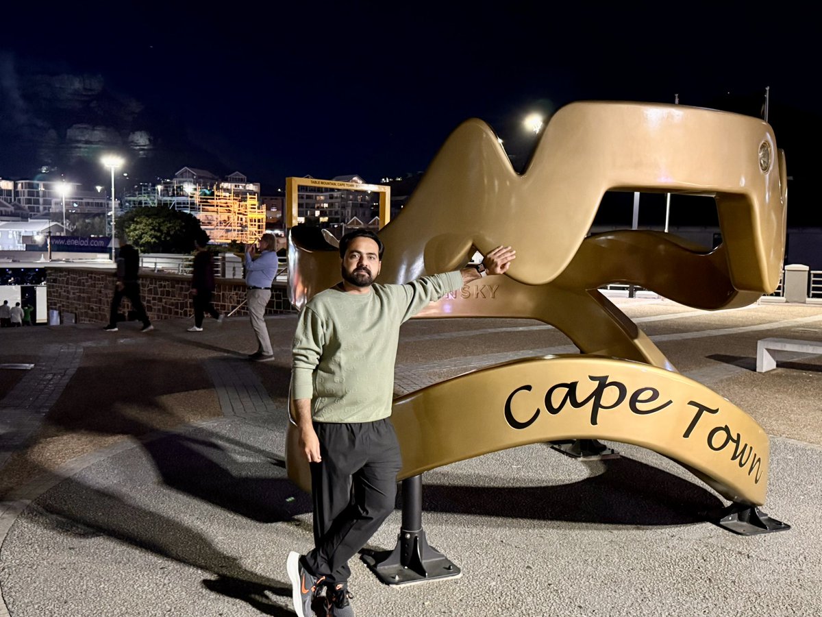 talibcadet's tweet photo. #southafricaCapetown#Traveler #talibtravelogue #TurkishResturant #exploretheworld🌎✈️💕Amazingtripeverfeb2526 https://t.co/B70o2um6HD