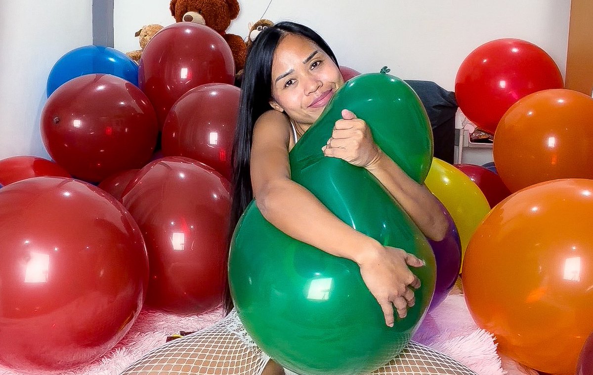 asianloonergirls tweet media