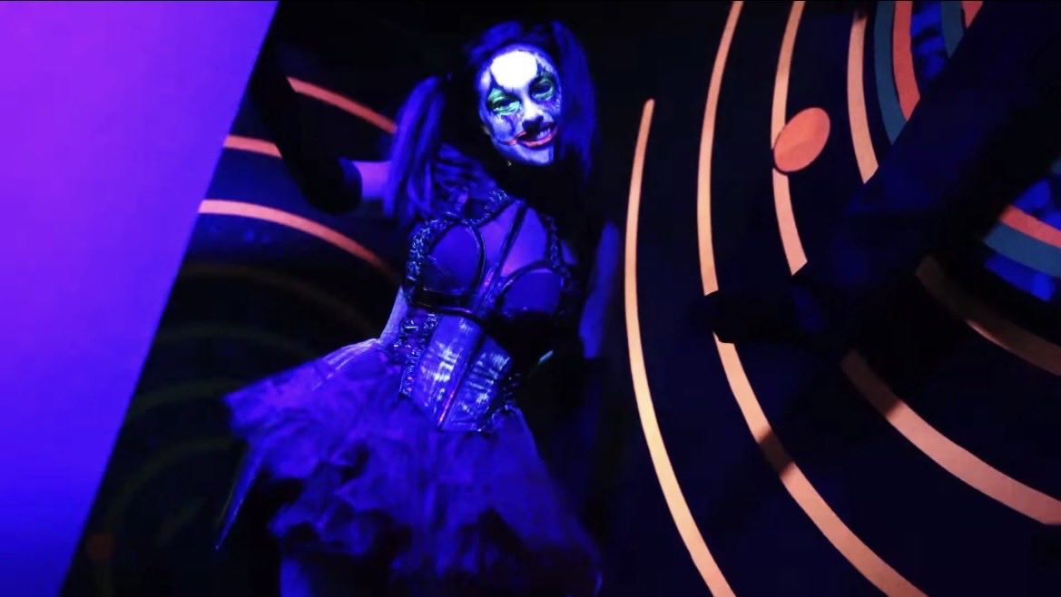 Into the Scare Zone: A HHN Podcast tweet media