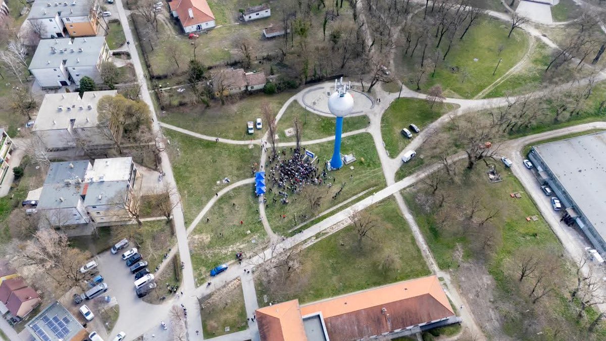 Balázs Orbán tweet media