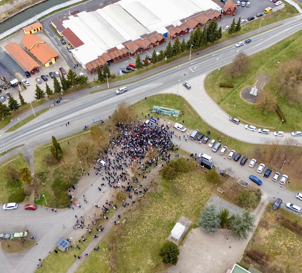 Balázs Orbán tweet media