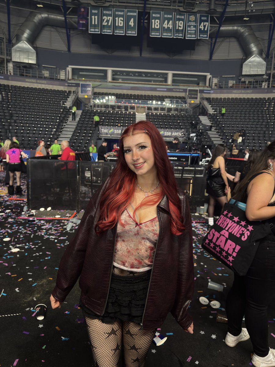 Can’t let myself be an outfit repeater for Manchester I need a new outfit idea. What’s everyone wearing for tour?