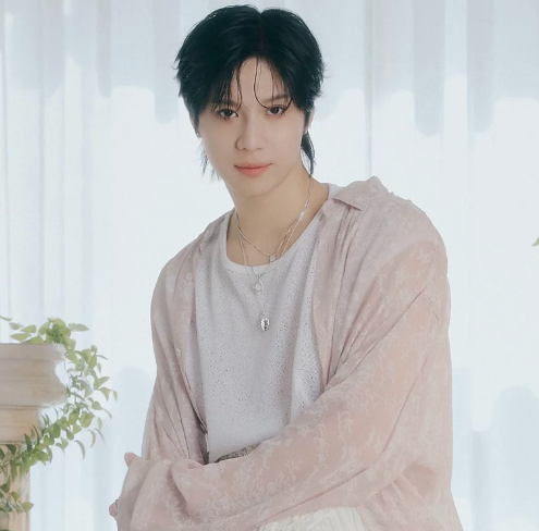 About Music tweet media