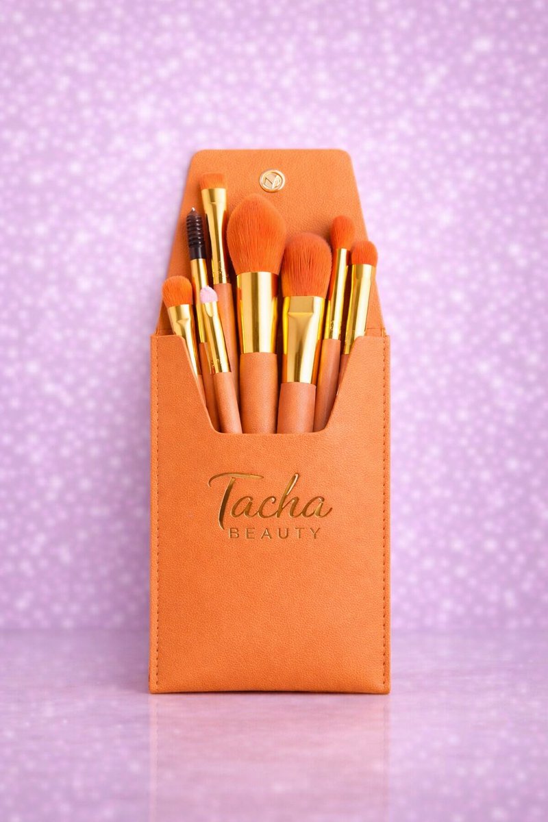 TachaBeautyHQ's tweet photo. Introducing the Tacha Beauty Brush Set
- your ultimate toolkit for seamless blending and flawless application💜
Beauty begins with the perfect brush.
#TachaBeauty #BeautyLaunch #MakeupTools #LuxuryBrushes https://t.co/pKblCO721k