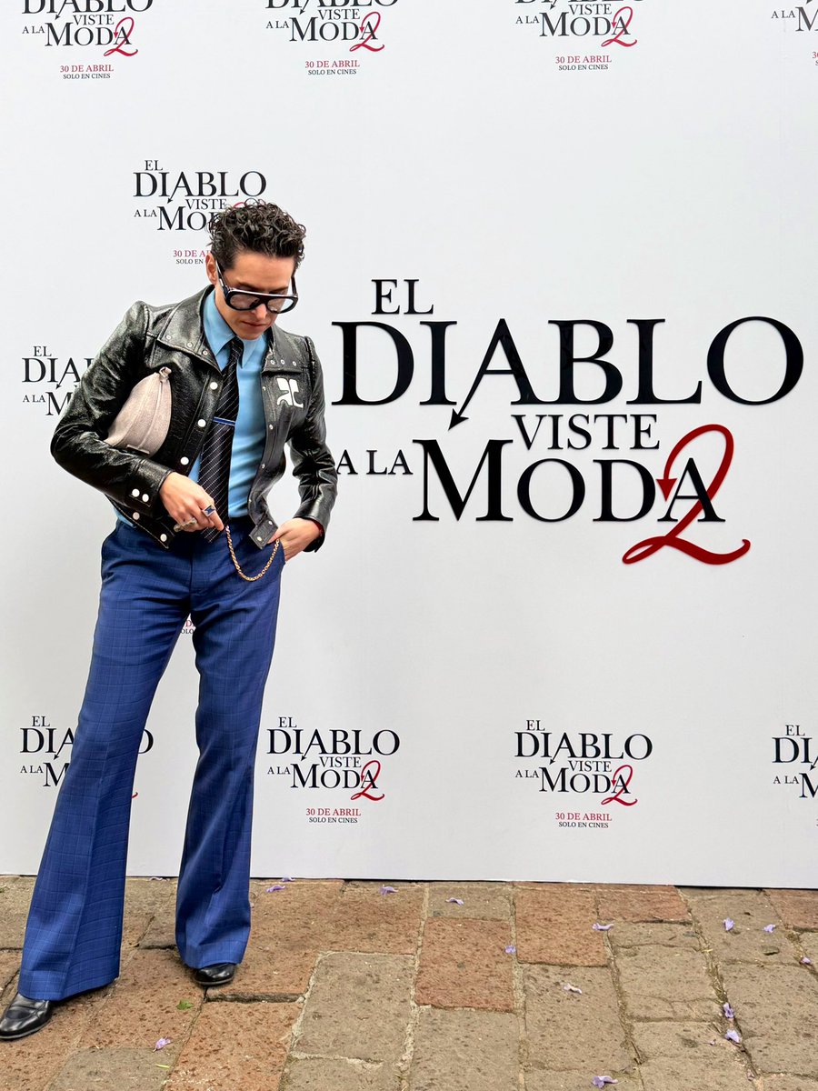 Manumanito tweet media