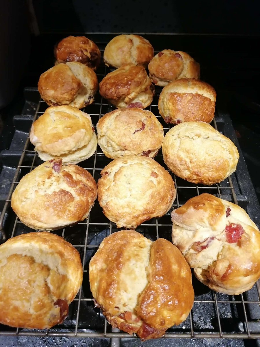 AWilsonmhealth's tweet image. Got my bake on. Flour all over the shop

Cherry scones. Lush!!!

#homecooking #baking #cake #Foodie #cakes #homemade #rustic