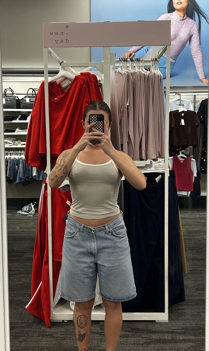 your horny gf tweet media