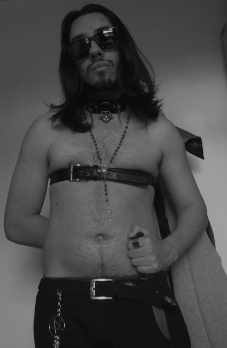 megapiti777 tweet media