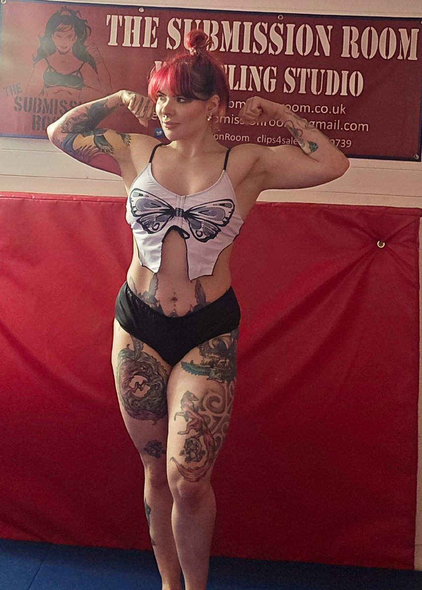 PhoenixStarr tweet media