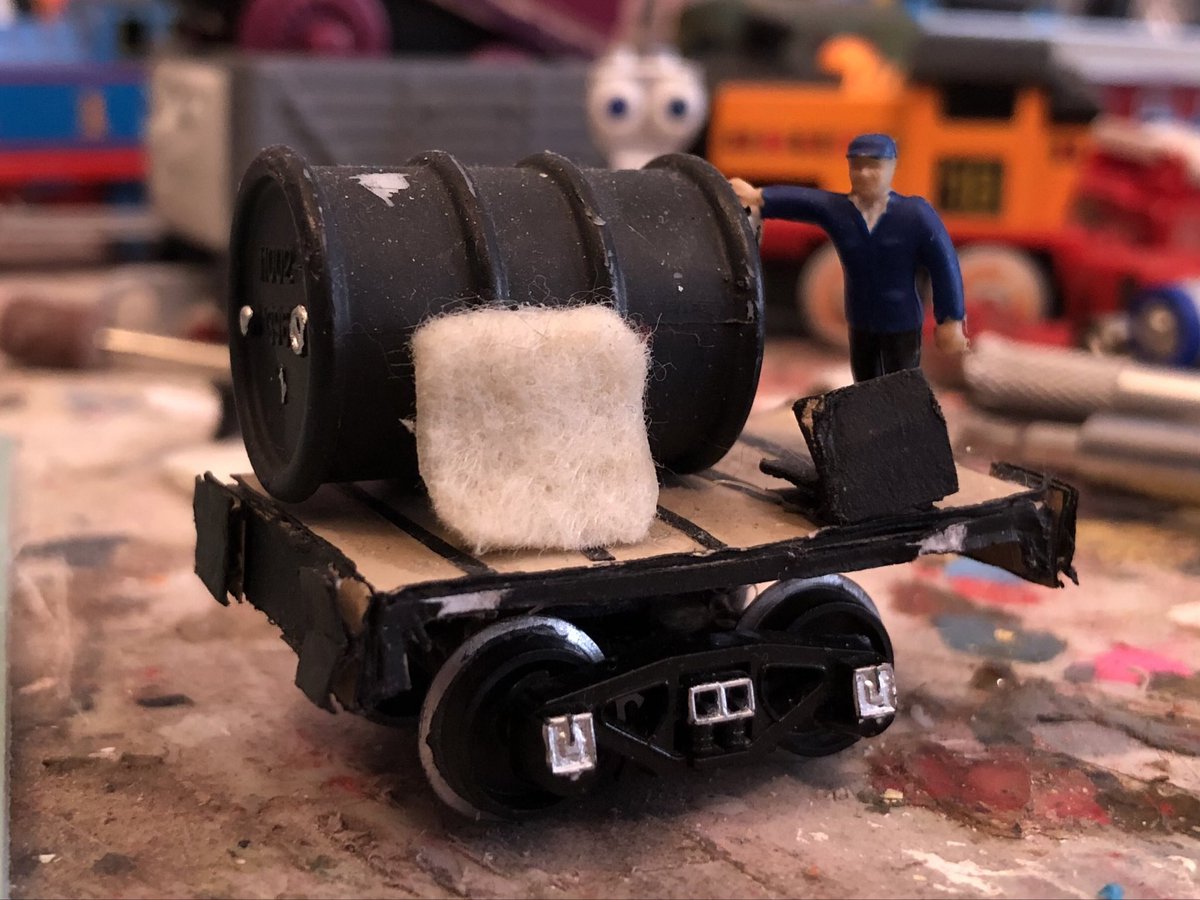 Railway Customs tweet media