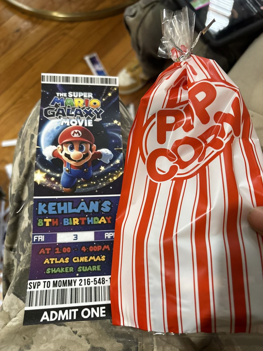 Mike Clout tweet media