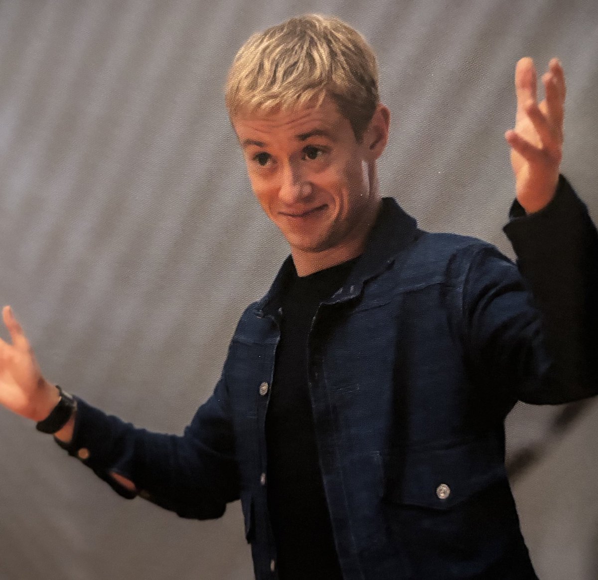 joni ✵ tweet media