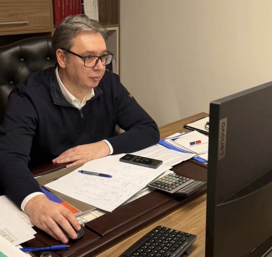 Aktuelni Predsednik Nigerije tweet media