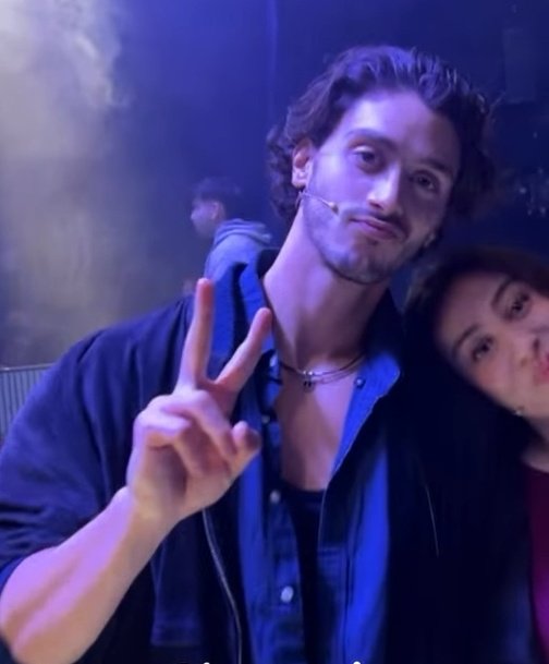 Off Campus Report 🗞️ tweet media