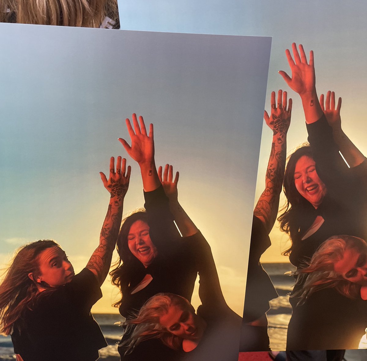 clementine🪽 tweet media