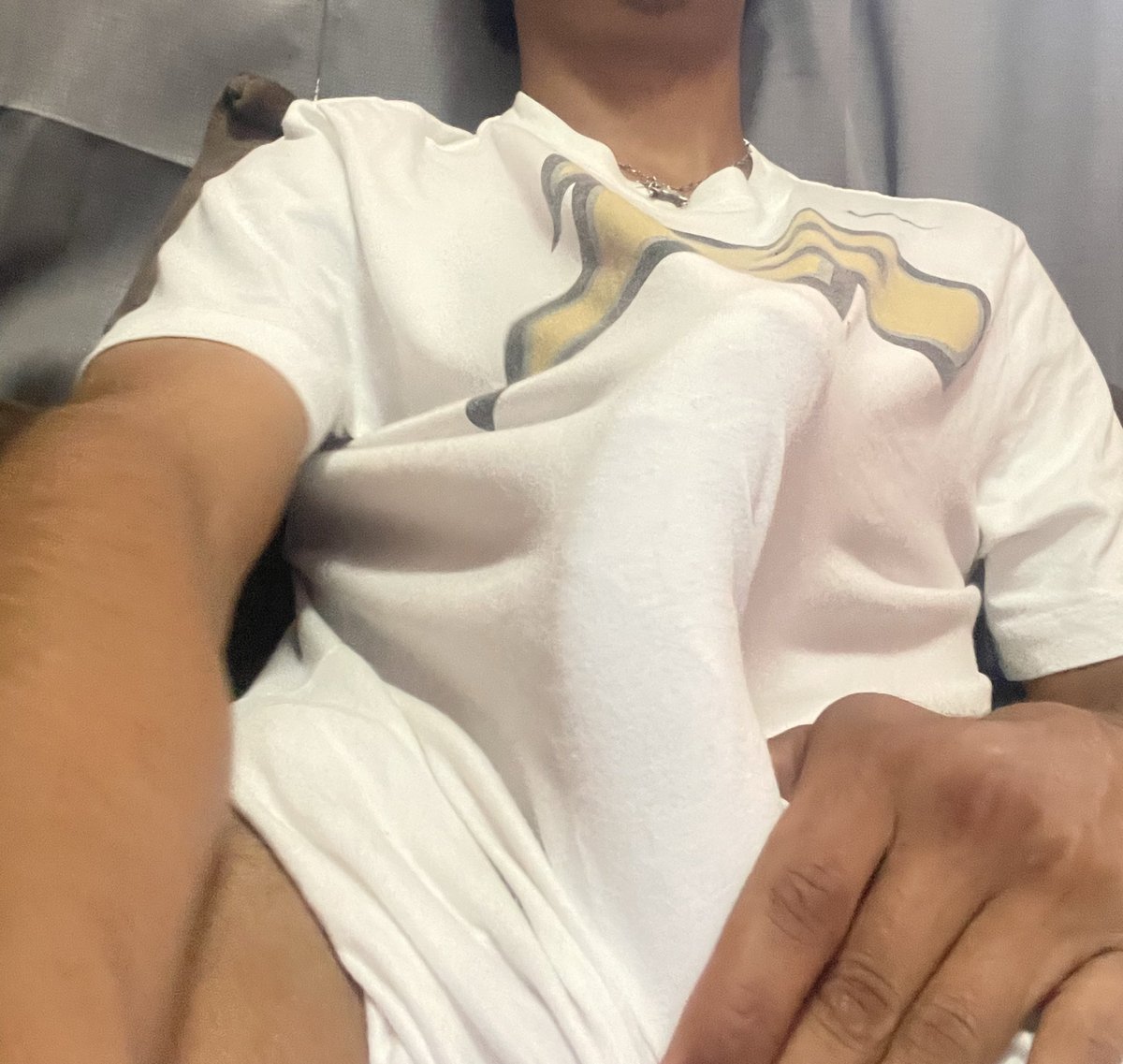 chicoH00t tweet media