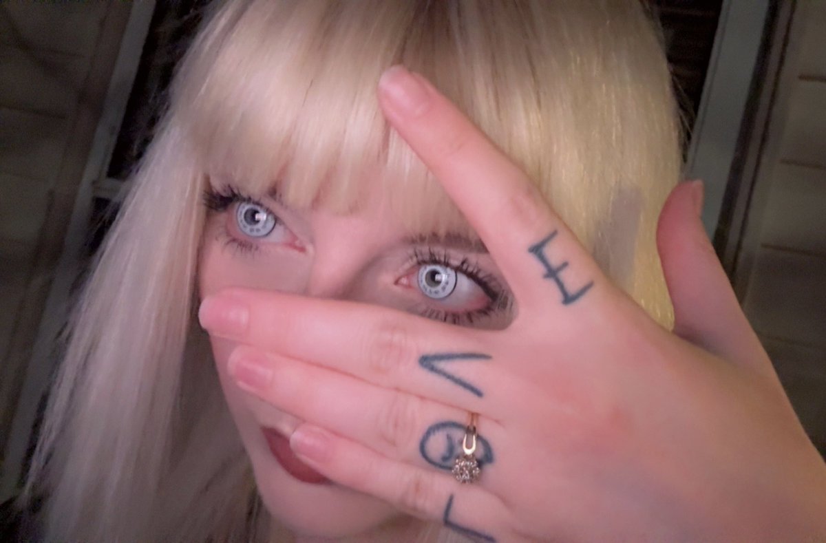 SamuraiLilly tweet media