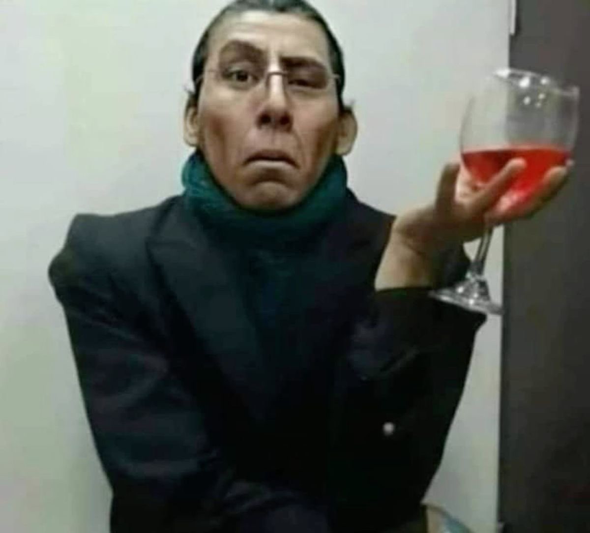 SÓCRATES tweet media