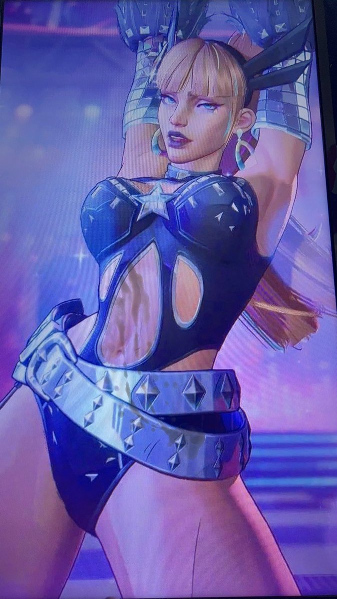 SaberUndr tweet media