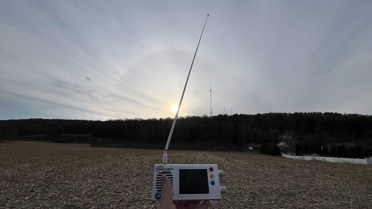 FN32 DXer tweet media