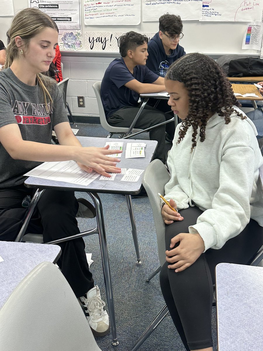 MISDTandL's tweet photo. All hands on deck! Our LOTE Coordinator is ensuring students are successful readers and writers for STAAR. We are so proud of the team work we get to engage in to help students and campuses meet their goals! https://t.co/ltrYqrdaWJ
