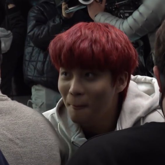 elliot 🌙 tweet media