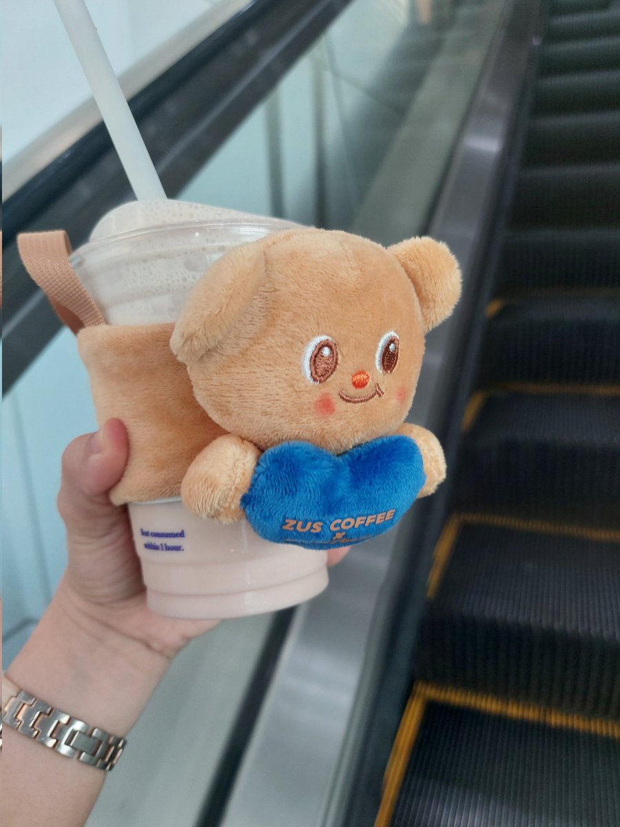 yury⁸¹ ⁶³𐔌՞ ܸ.ˬ.ܸ՞𐦯 tweet media