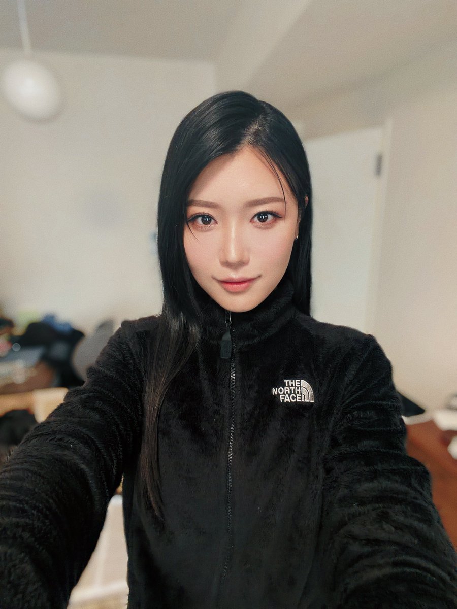 生井美和｜ハイエースと私とベル tweet media