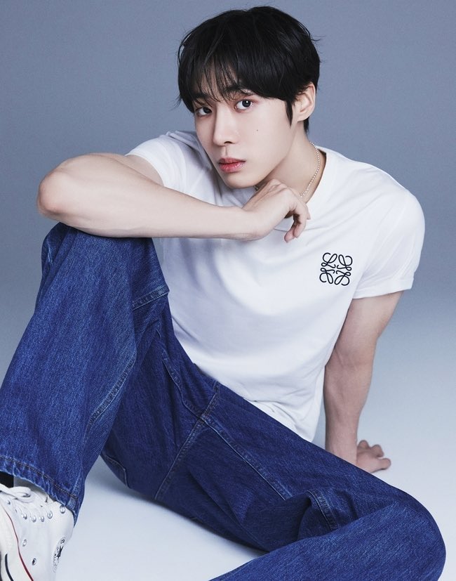 버찌빵 tweet media