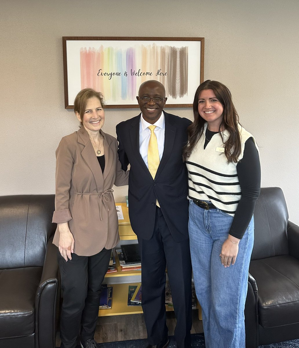 Rep. Kim Schrier, M.D. tweet media