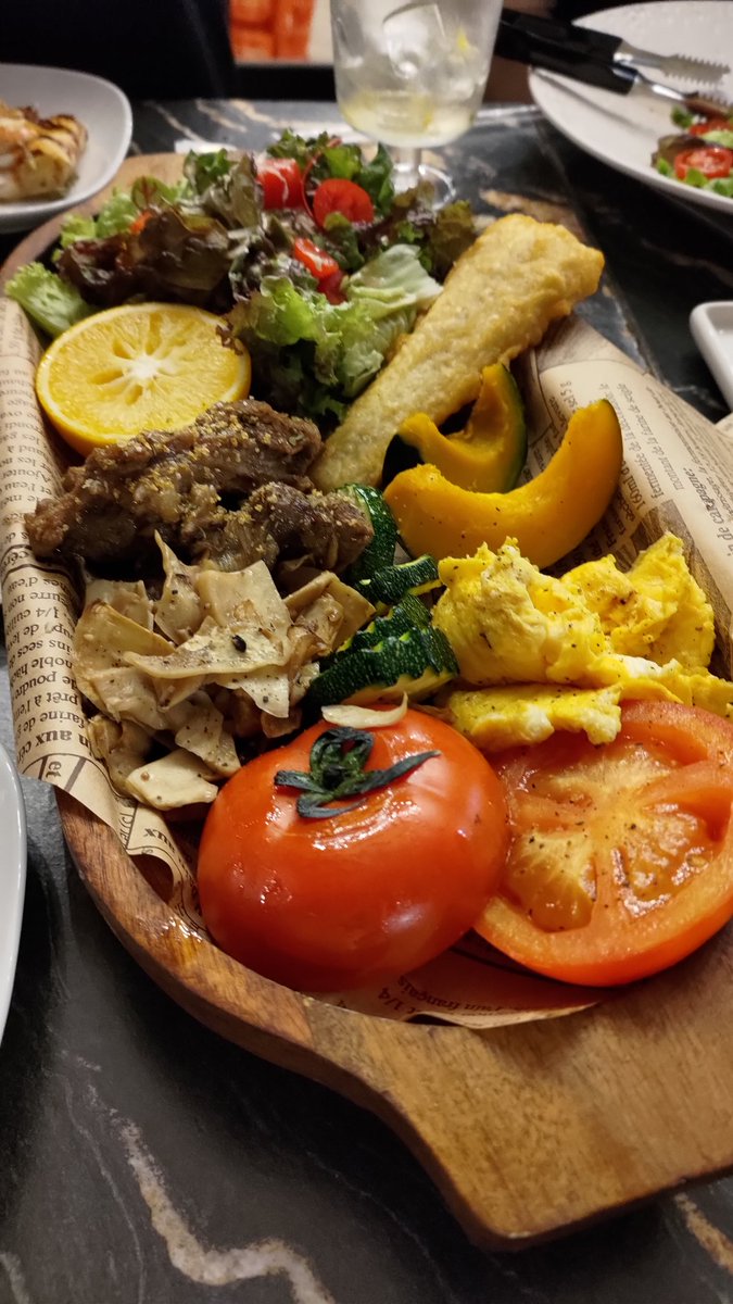 WhiteApple白蘋 tweet media