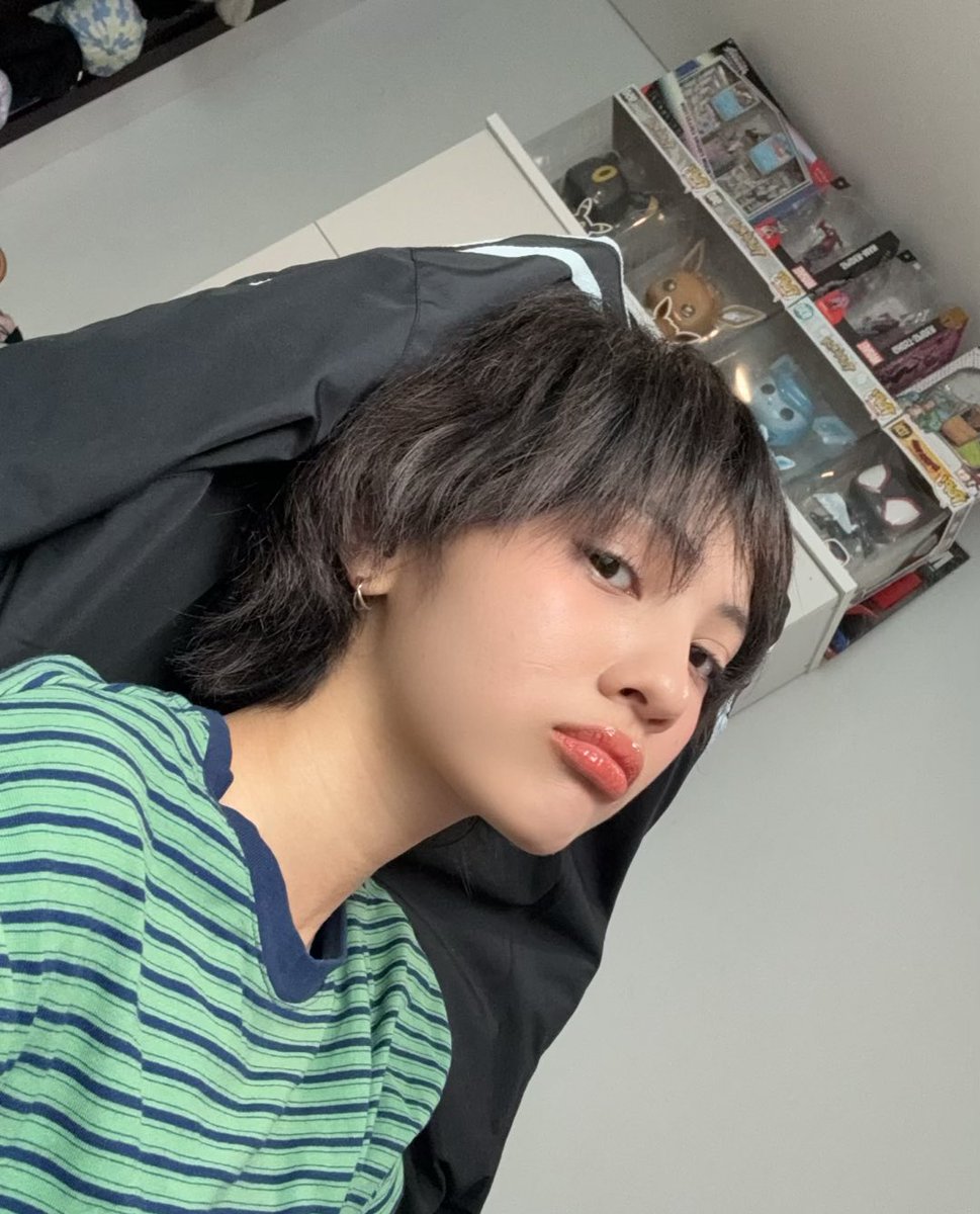 emma albar tweet media