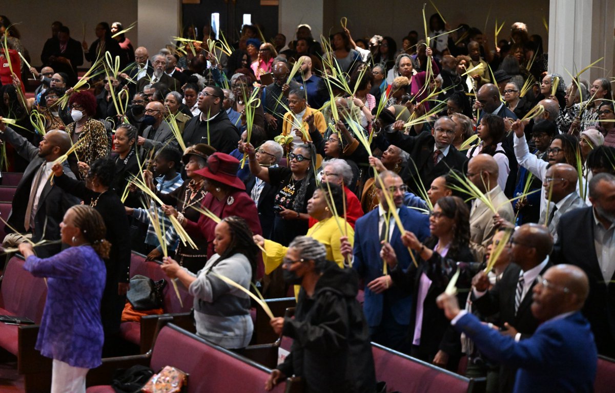 EbenezerAME tweet media