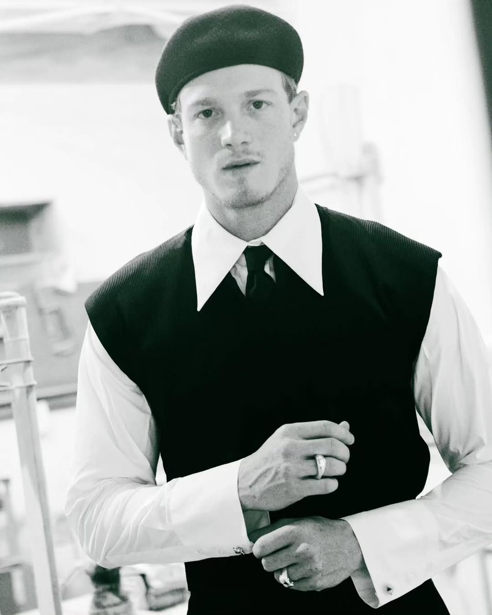 @Di🏳️🌈 tweet media