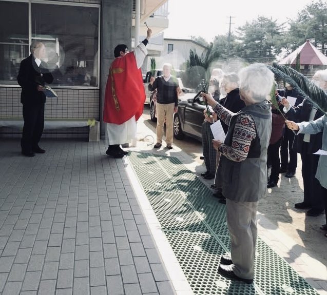 The Catholic Gaijin tweet media