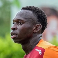 El Barredor de Perras tweet media