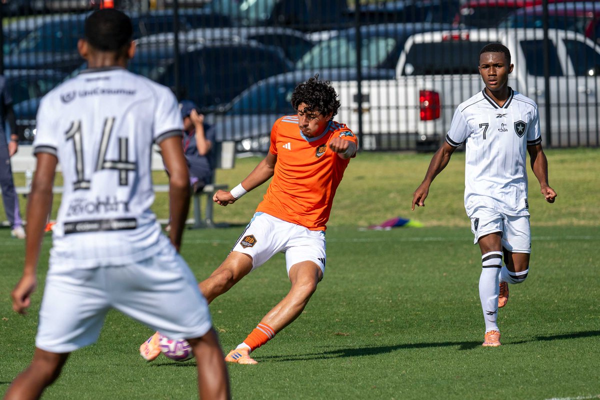 dougfejer's tweet photo. Houston Dynamo Goal.

@DynamoAcademy 
 @dallascup https://t.co/lLqqKeweJB