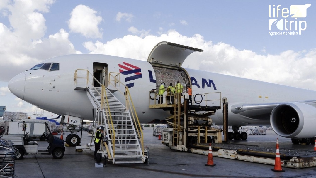 Nicolás Larenas ✈️ tweet media