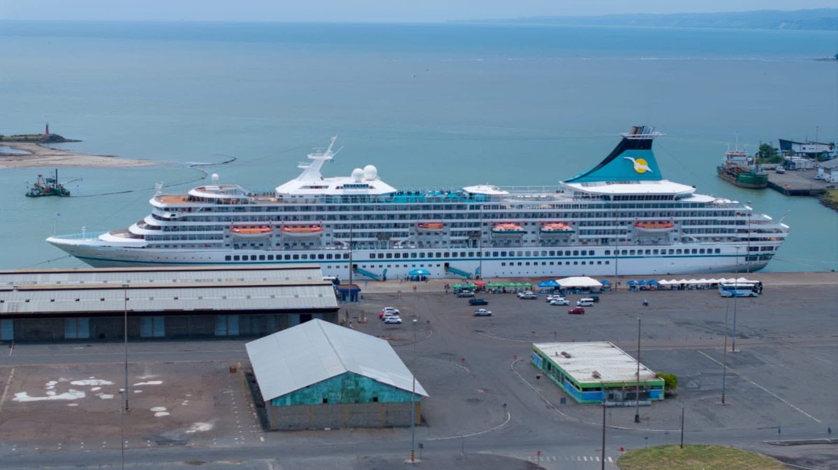 Antonio Valencia tweet media