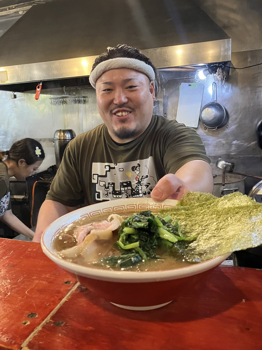 NAGISA okinawan ramen. tweet media