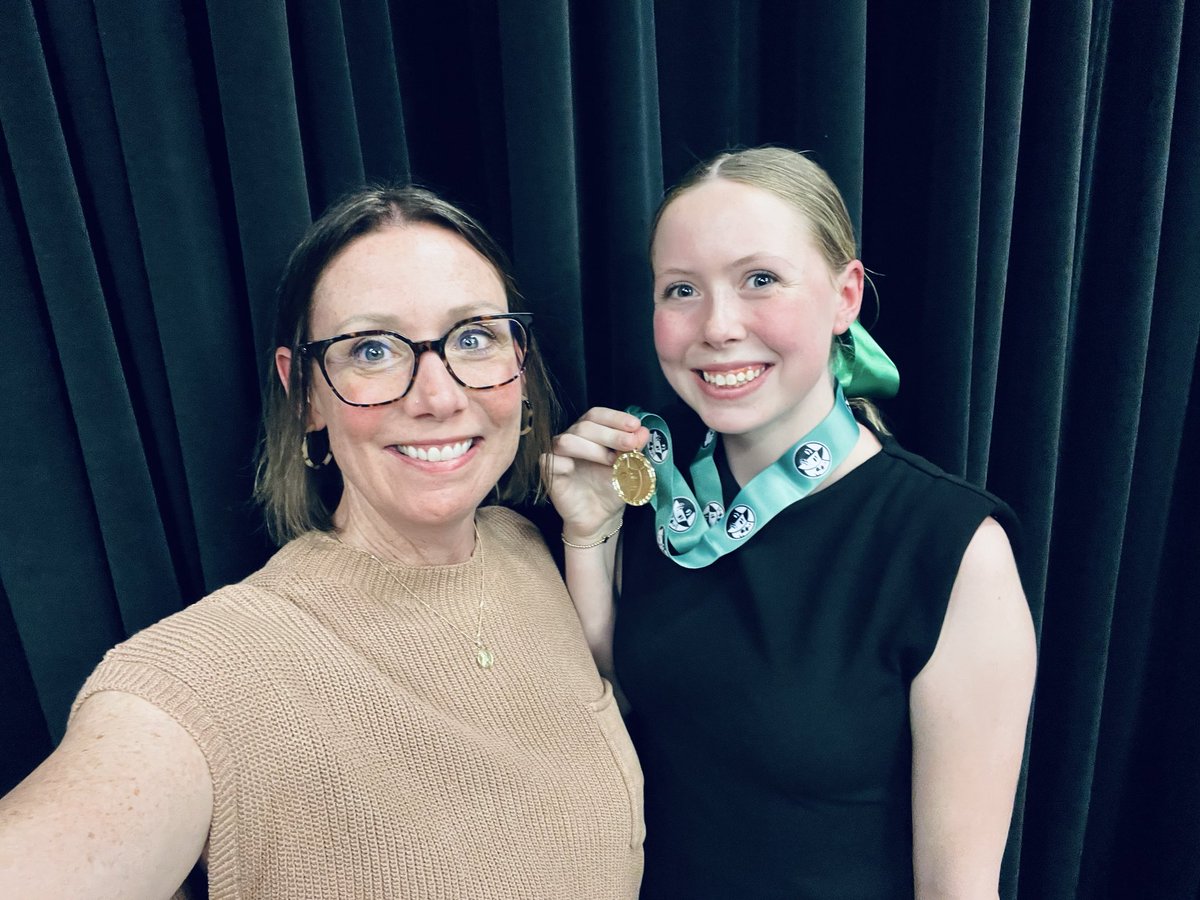 CoachWillems's tweet image. Grateful for the amazing opportunity the MVHS speech team &amp;amp; coaches offer my daughters. Ava was awarded All-State Performing in Spontaneous Speaking &amp;amp; performed at UNI today 💚 #AllState #Speech