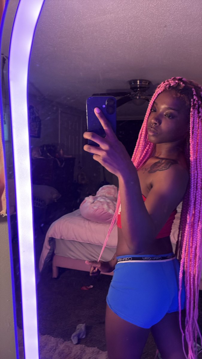 🧚essence tweet media