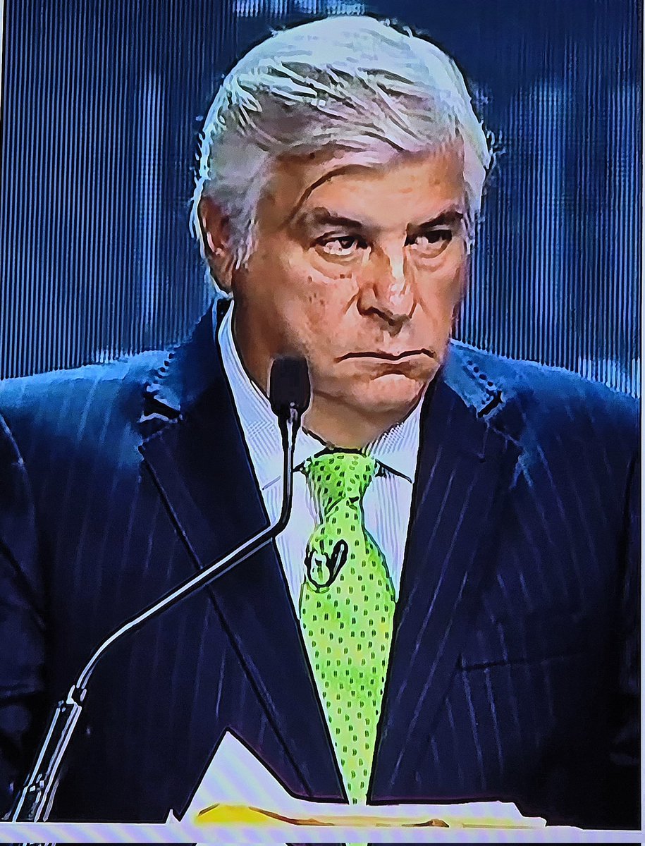 𝙕𝙖𝙠𝙠𝙤𝙛𝙛 ⭐⭐⭐ tweet media