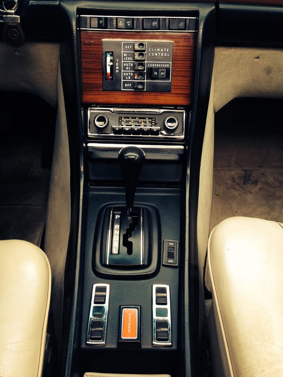 Nicolas ne pouvait plus payer, il est donc parti tweet media