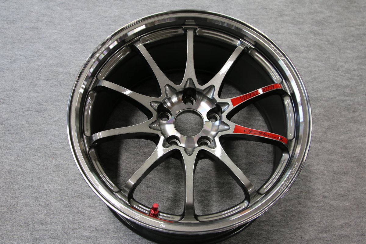 GRカローラ、エボ10向け

CE28 N-Plus SL
18inch10J＋27 F4 5H114.3 オリジナルサイズ

9～10月に発売予定、価格はこれから決めます

（画像はイメージです）
#YRADVANCE #YRアドバンス #GZEA14H #GRカローラ
#エボ10 #CZ4A