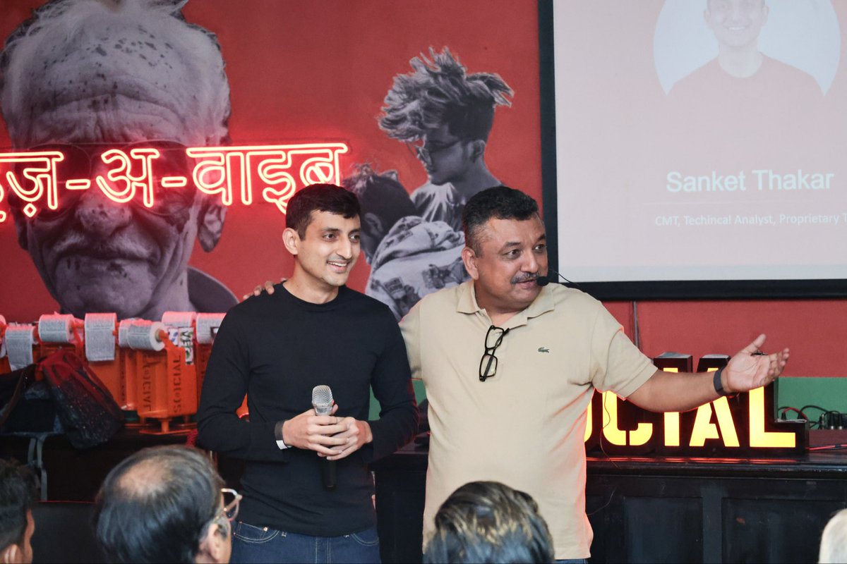 followme_indu's tweet image. While India watched Dhurandhar, we built a room full of Dhurrandhar traders at #KotakNeoInnerCircle 
Lesson: Great products come from listening, not just building.
#kotakneo #traders #markets 
@Ashish1Nanda @Sanket_CMT @maulik_9 @Iti_Mehrotra @bombayblue